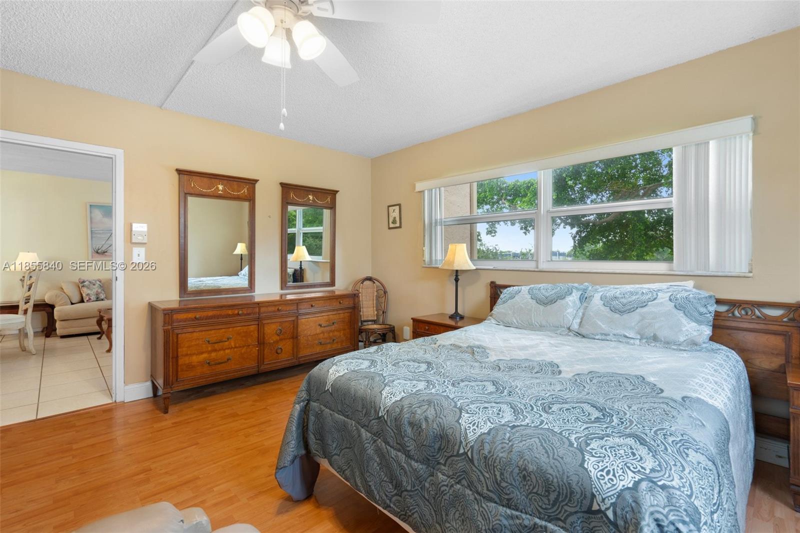 ORIOLE GOLF & TENNIS CLUB - Residential
