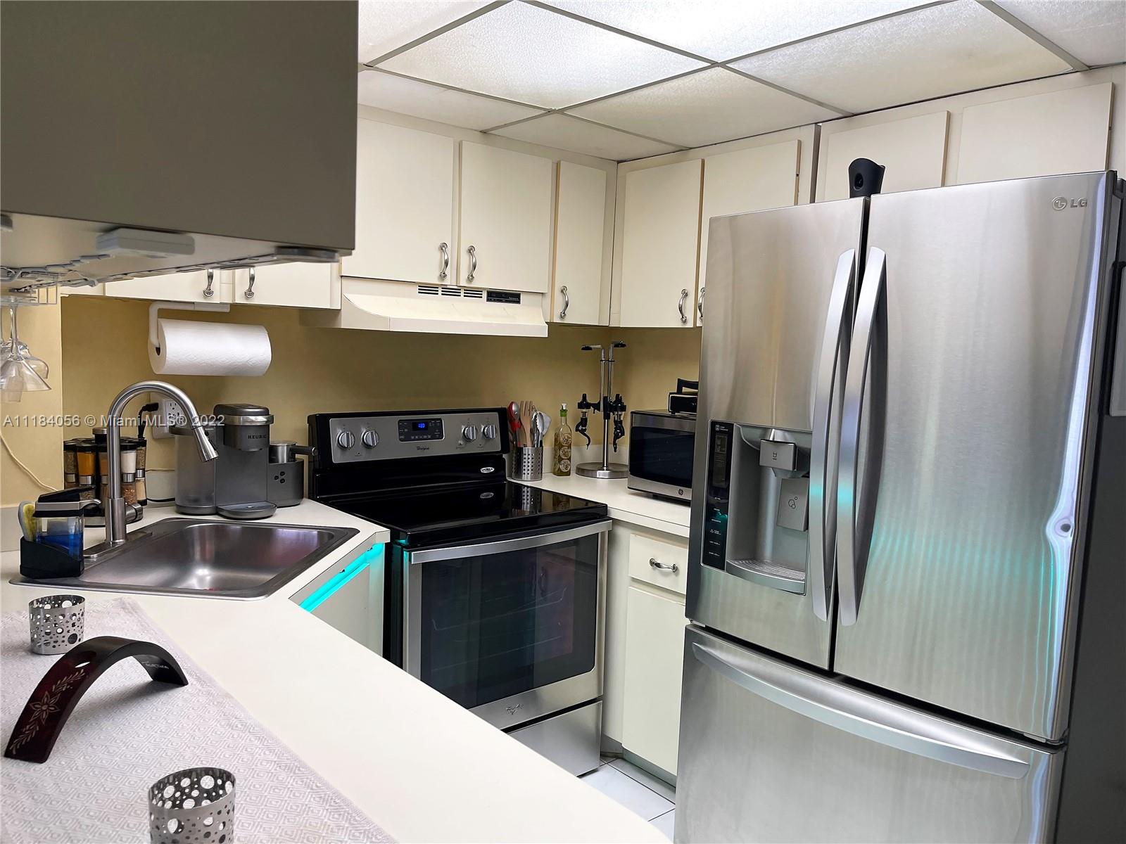 HIALEAH CLUB VILLAS CONDO - Residential