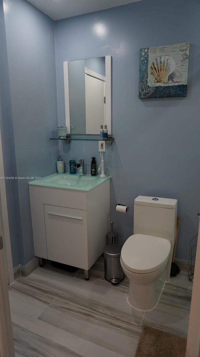 HIALEAH CLUB VILLAS CONDO - Residential