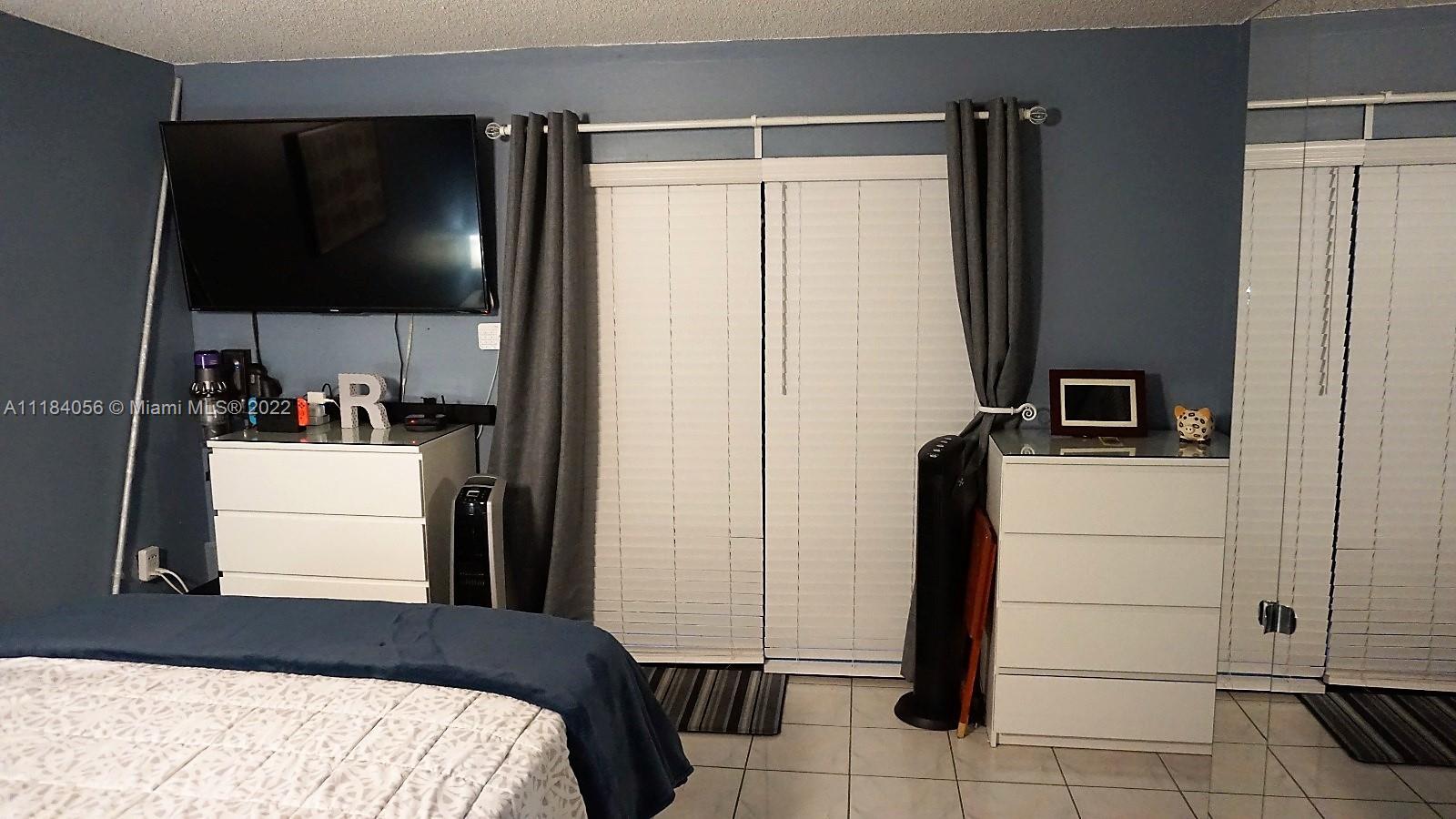 HIALEAH CLUB VILLAS CONDO - Residential