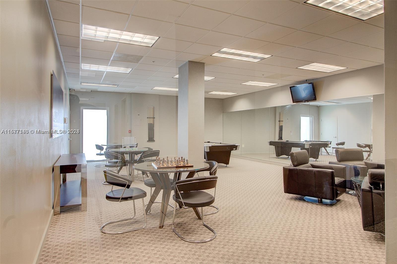 OCEANVIEW BUILDING B COND - Residential Lease
