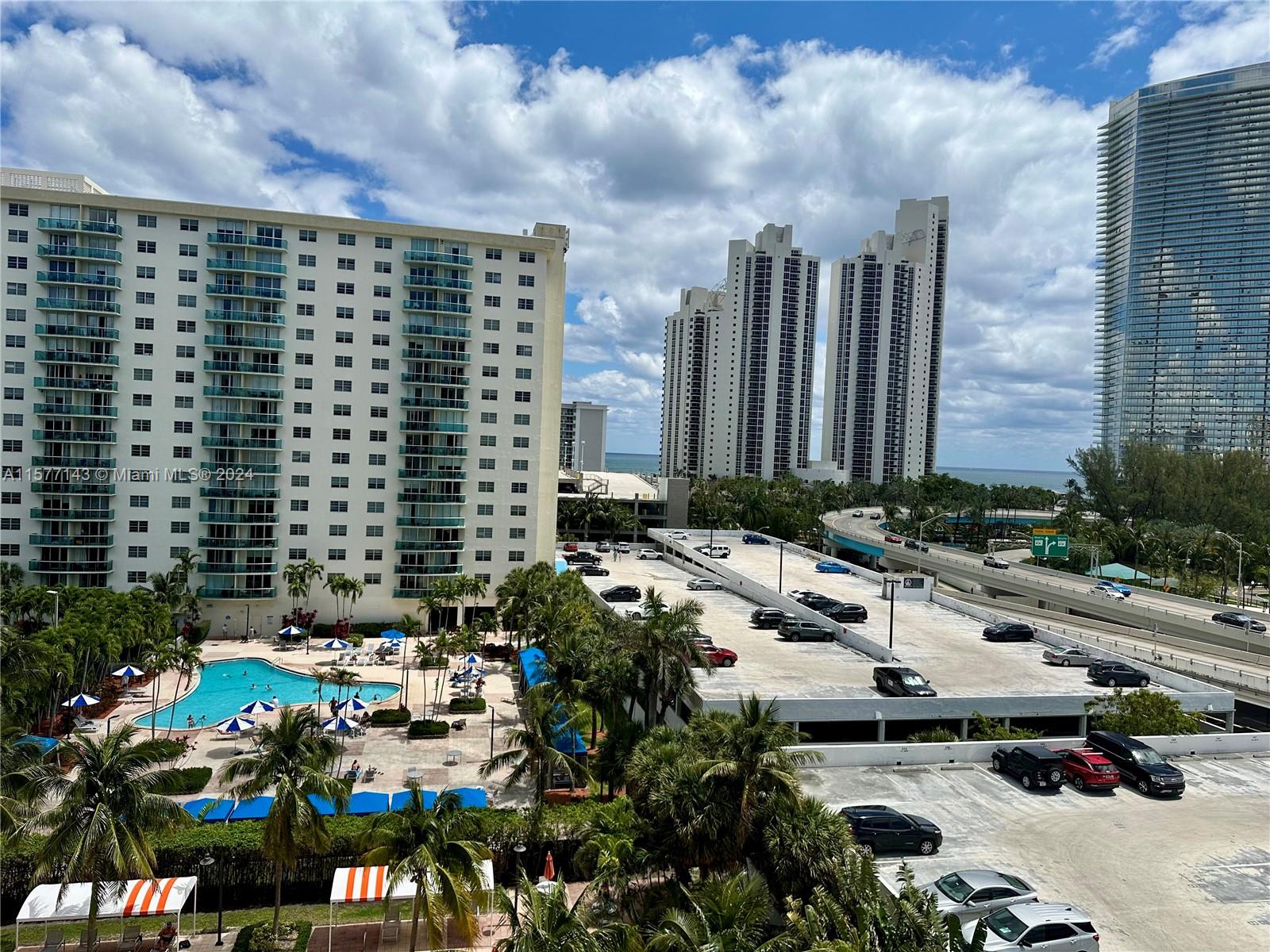 OCEANVIEW BUILDING B COND - Residential Lease