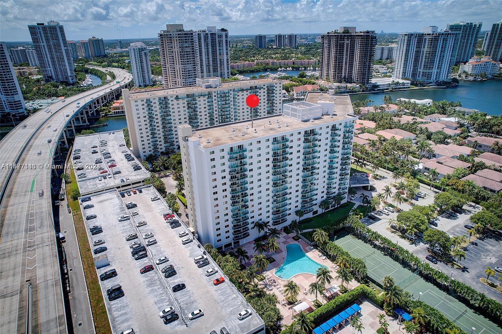 OCEANVIEW BUILDING B COND - Residential Lease