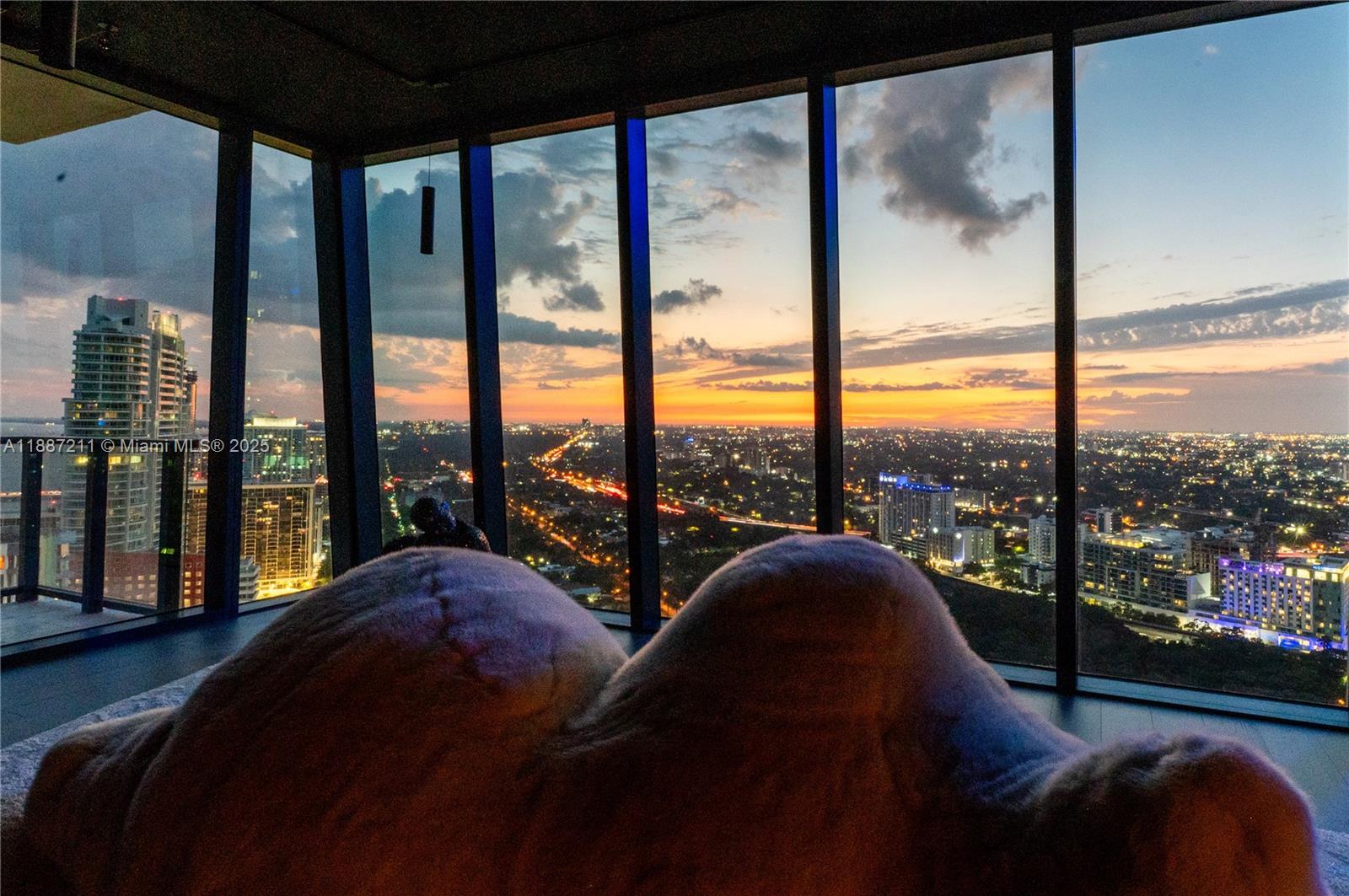 ECHO BRICKELL CONDO - Residential