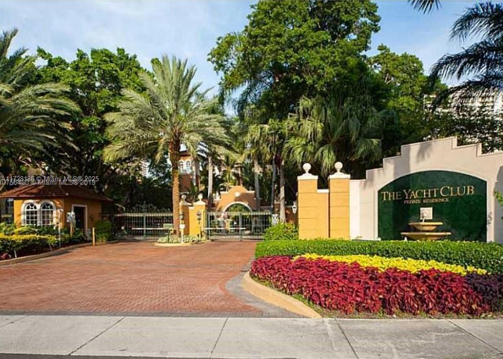 BEAUTIFUL FURNISHED 1 BEDROOM, 1 BATH UNIT**Shows like a model**PRIVATE BALCONY w/garden view* This unit offers resort living i.e. Heated Pool, Fitness Center, Barbeque, Racquetball Court and Jacuzzi* Tenants will enjoy walking/driving to nearby Aventura Mall with other great Local Shopping Centers and Restaurants* Minutes from I95, Ft. Lauderdale Int'l. Airport & Hallandale Horse Race Track w/nearby great stores and Restaurants for tenants and guests enjoyment