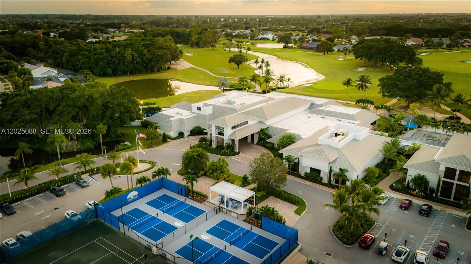 BOCA WOODS COUNTRY CLUB P - Residential