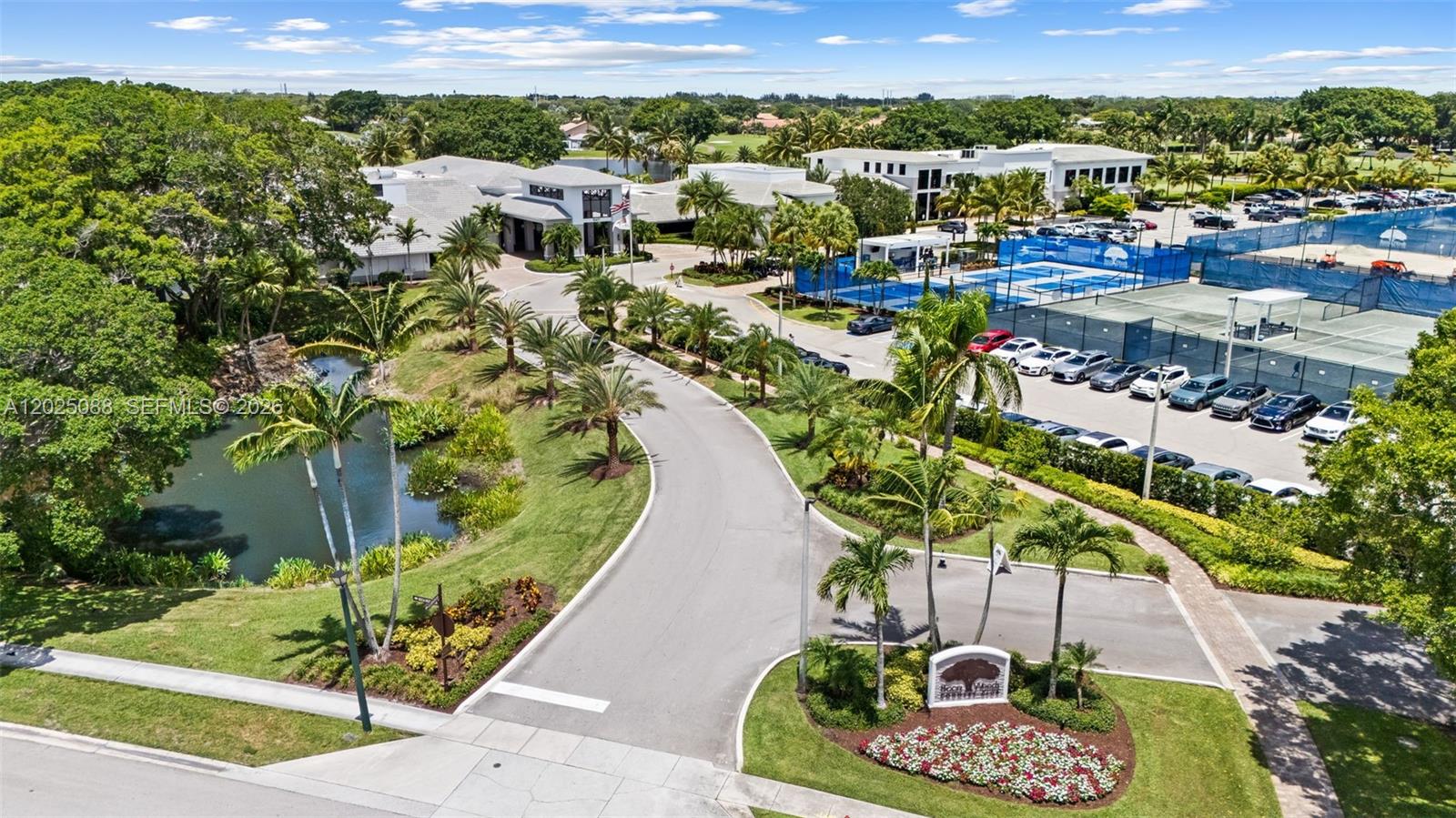BOCA WOODS COUNTRY CLUB P - Residential