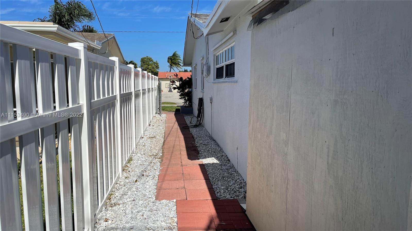 SUNRISE GOLF VILLAGE SEC - Residential