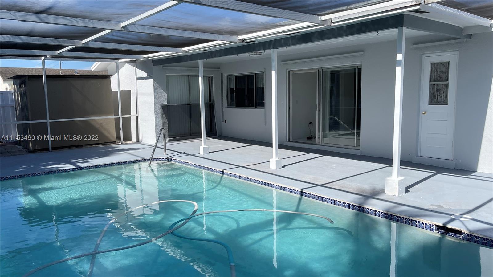 SUNRISE GOLF VILLAGE SEC - Residential