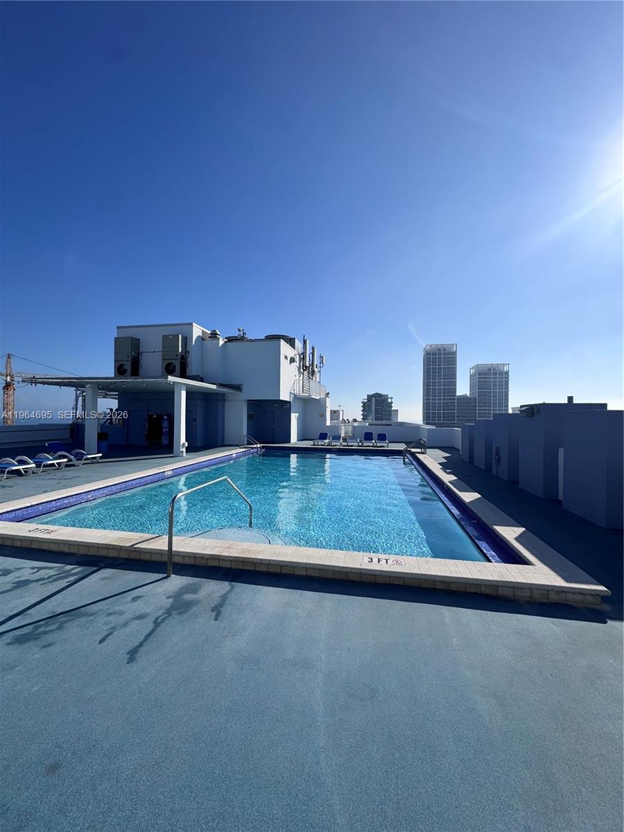401 BLU OF NORTH BEACH CO - Residential