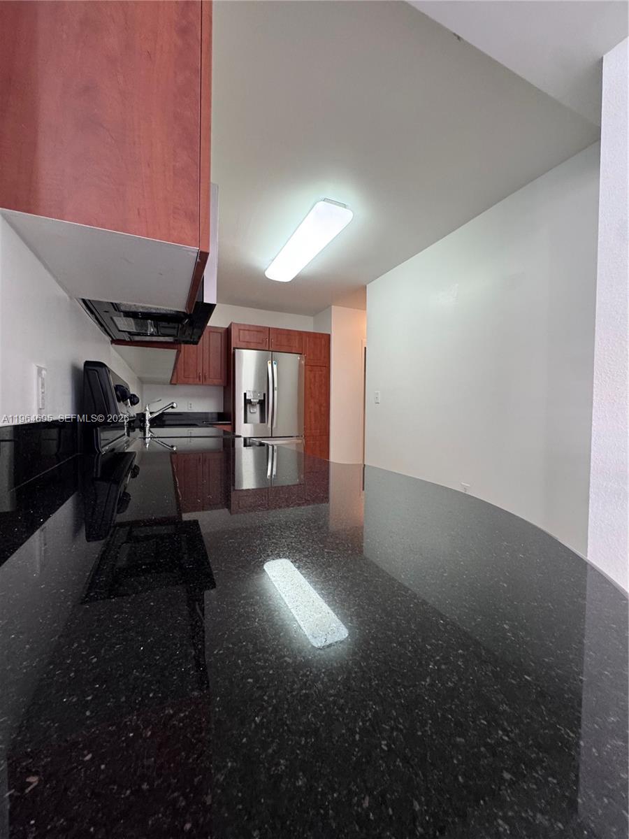 401 BLU OF NORTH BEACH CO - Residential