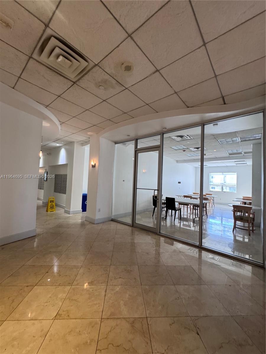 401 BLU OF NORTH BEACH CO - Residential