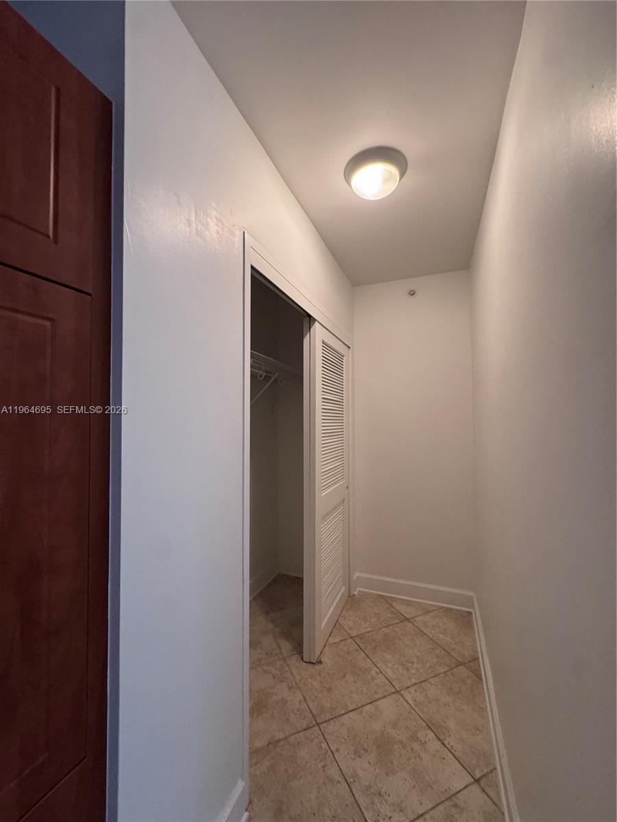 401 BLU OF NORTH BEACH CO - Residential
