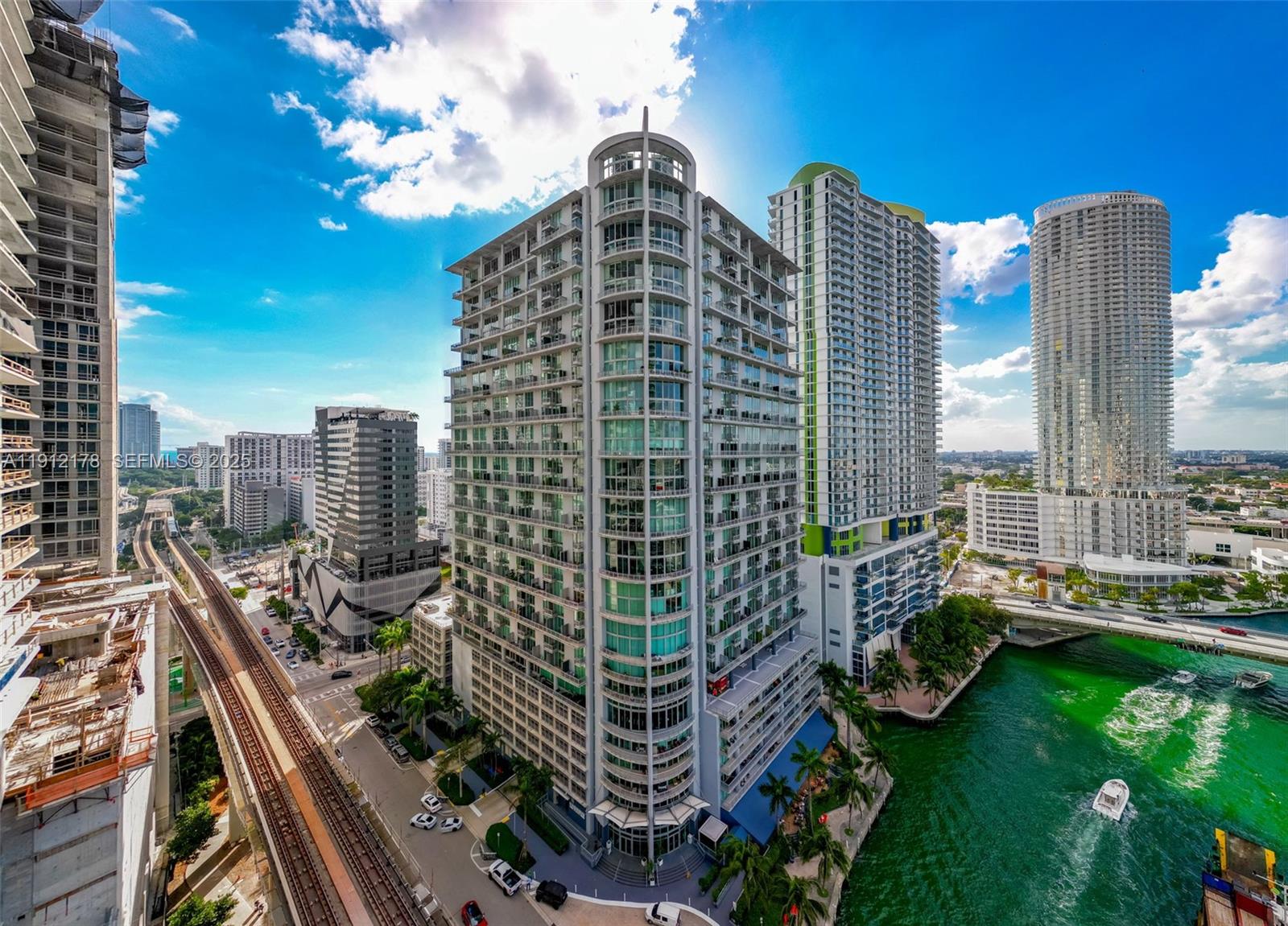 NEO VERTIKA CONDO - Residential