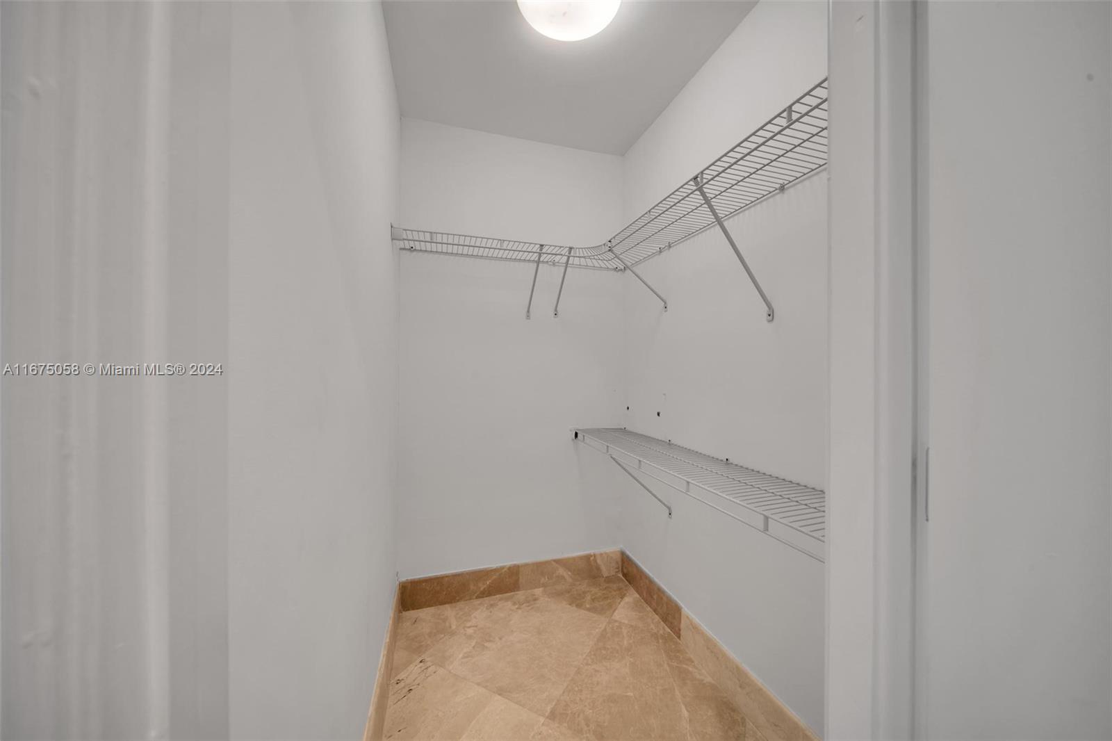 GOLDEN ISLES SEC - Residential Lease