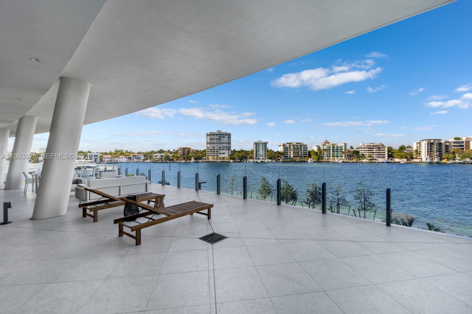 Vita Grove Isle - Residential