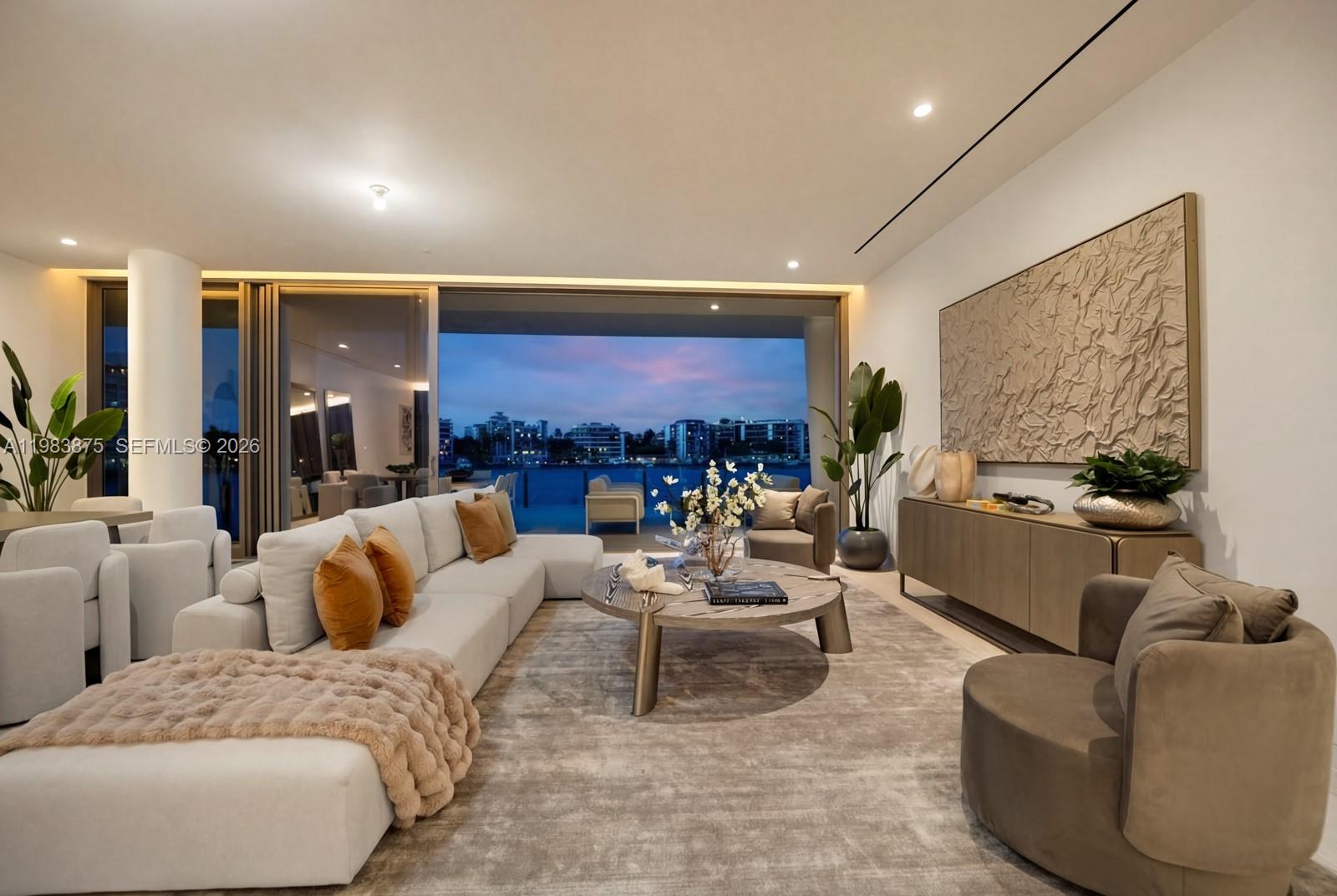 Vita Grove Isle - Residential