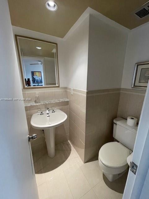 DELVISTA A CONDO - Residential