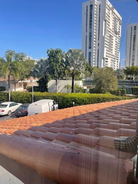DELVISTA A CONDO - Residential