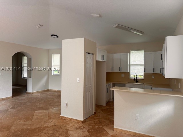 LINCOLN CITY SEC H - Residential Lease