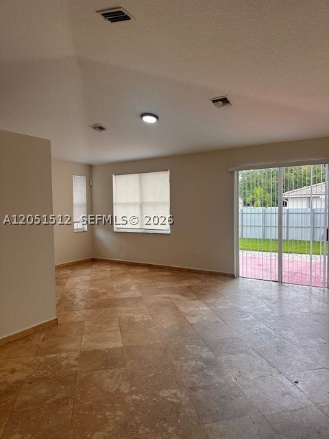 LINCOLN CITY SEC H - Residential Lease