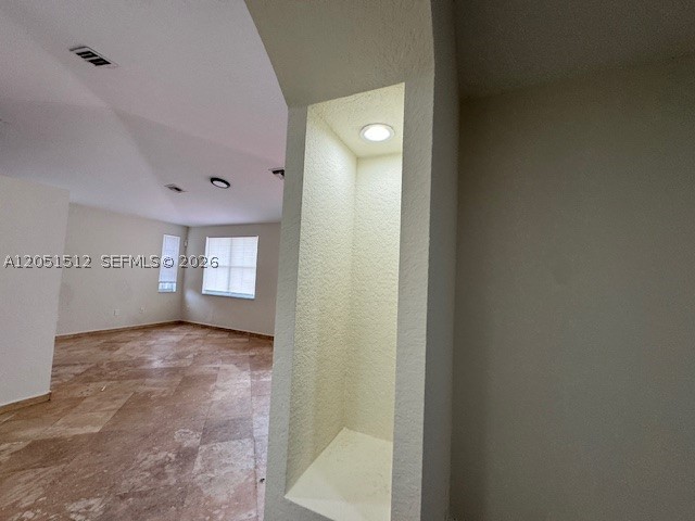 LINCOLN CITY SEC H - Residential Lease