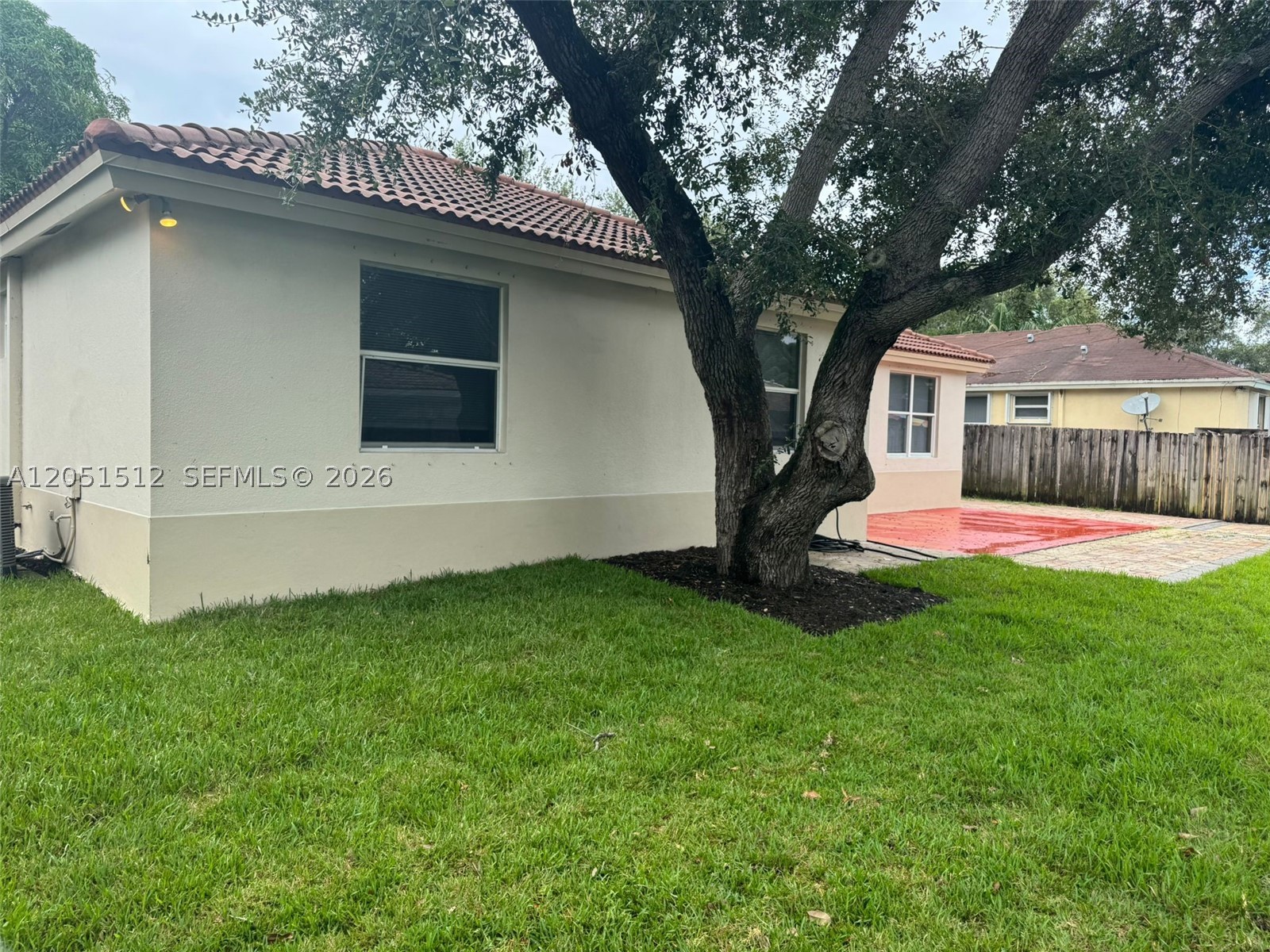 LINCOLN CITY SEC H - Residential Lease