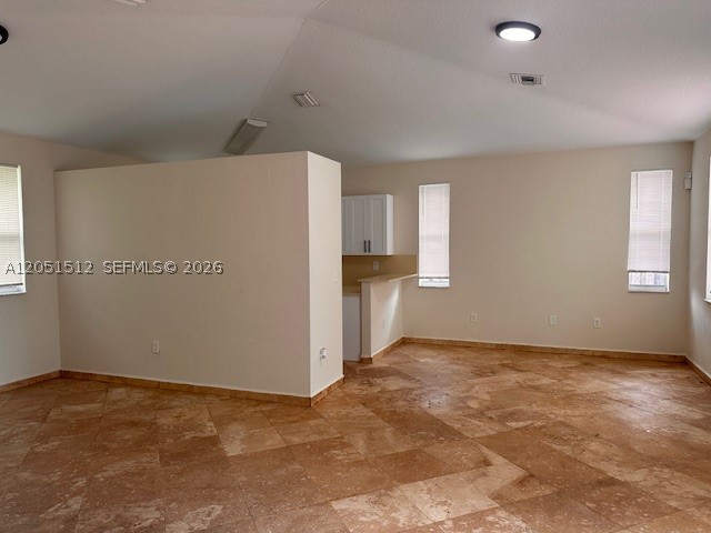LINCOLN CITY SEC H - Residential Lease