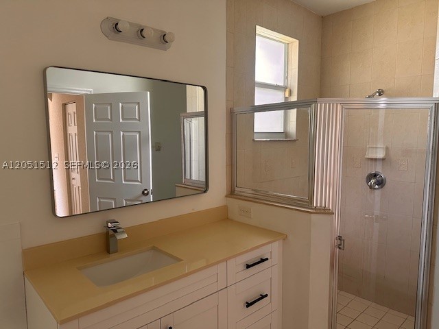 LINCOLN CITY SEC H - Residential Lease
