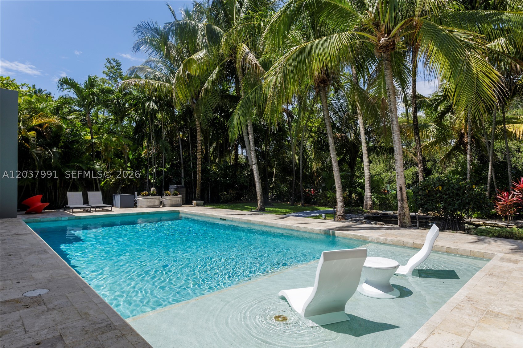 BISCAYNE PARK ESTATES - Residential