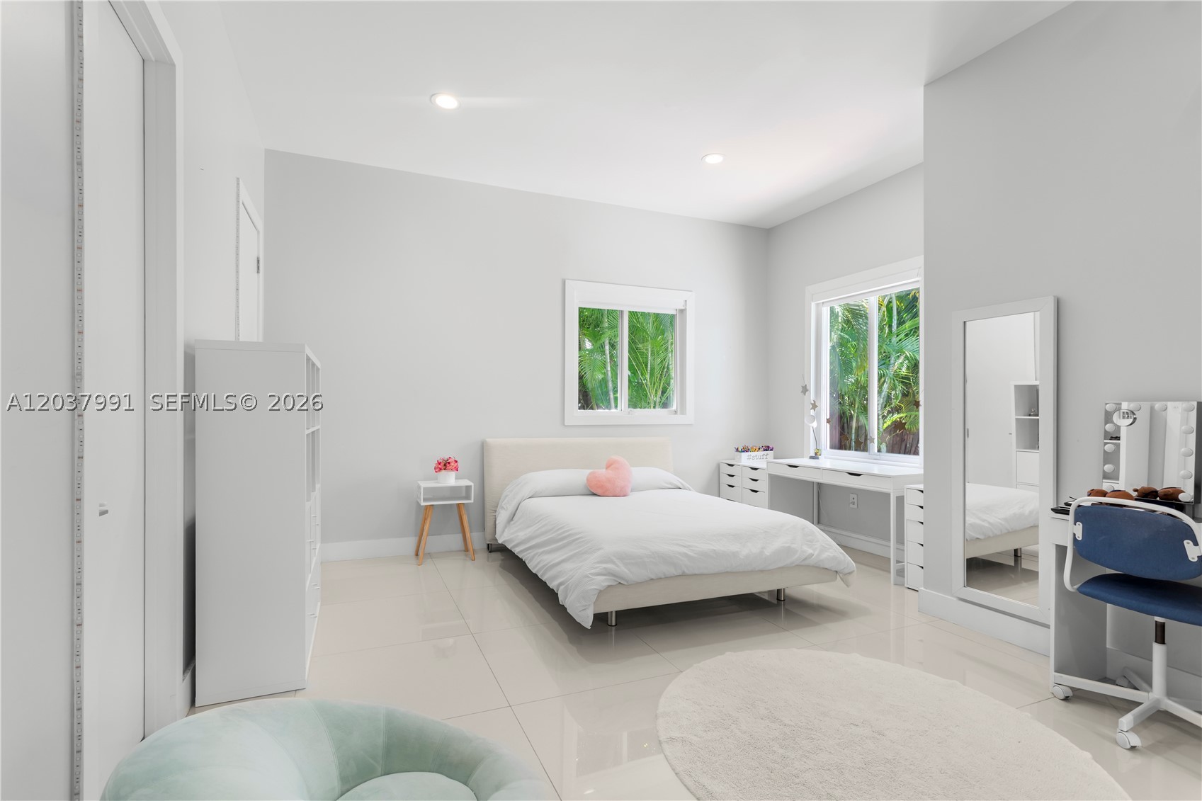 BISCAYNE PARK ESTATES - Residential