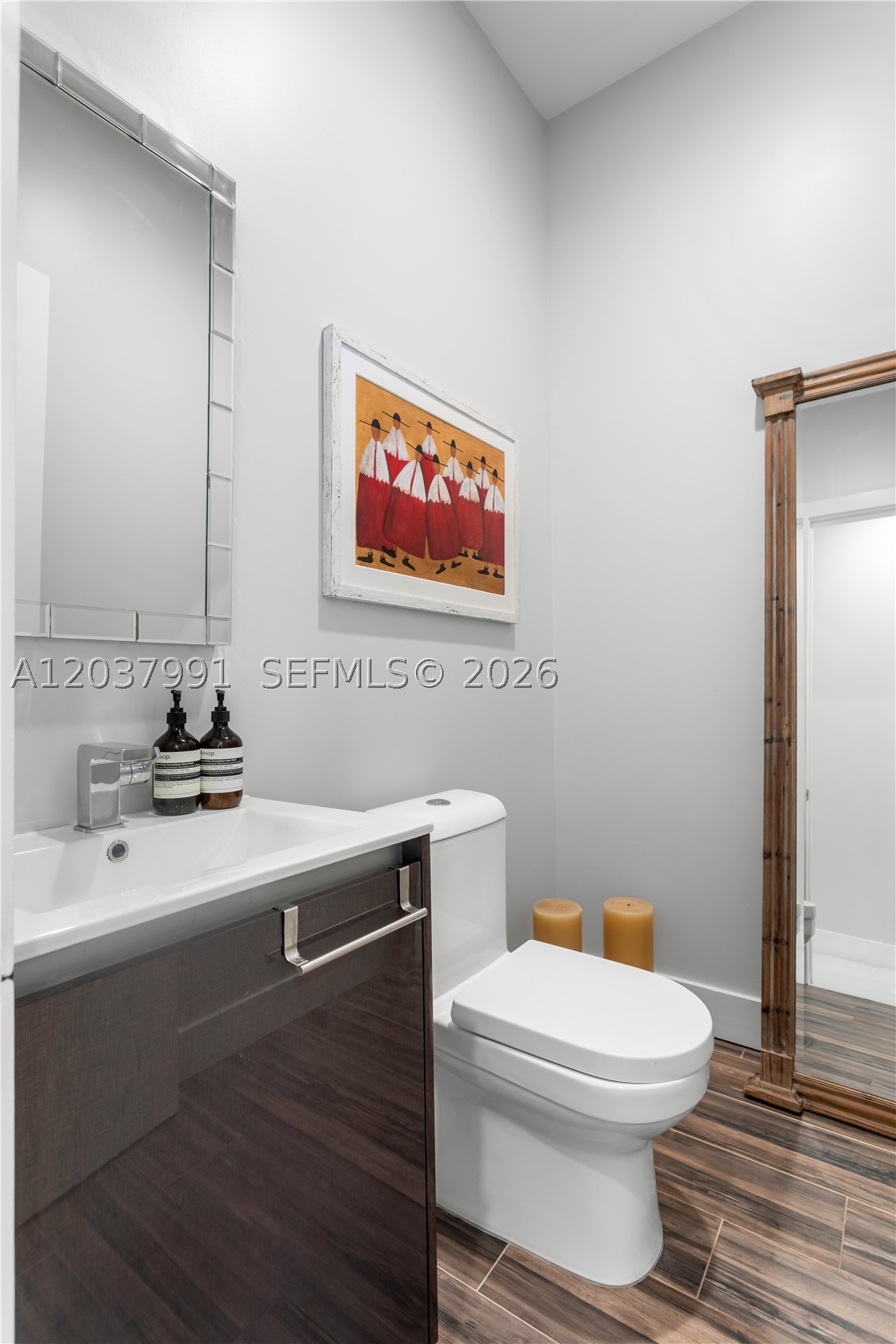 BISCAYNE PARK ESTATES - Residential