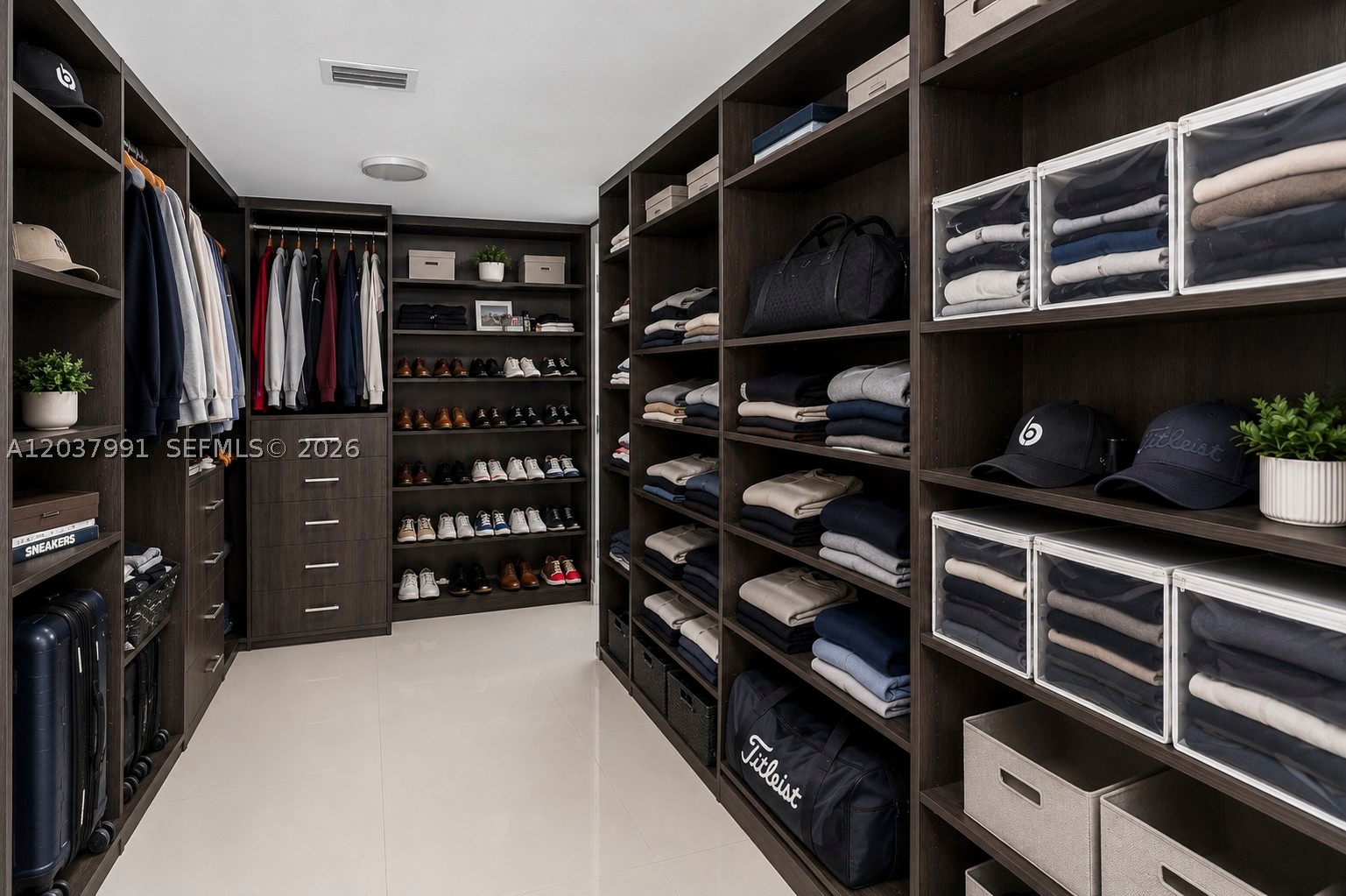 BISCAYNE PARK ESTATES - Residential