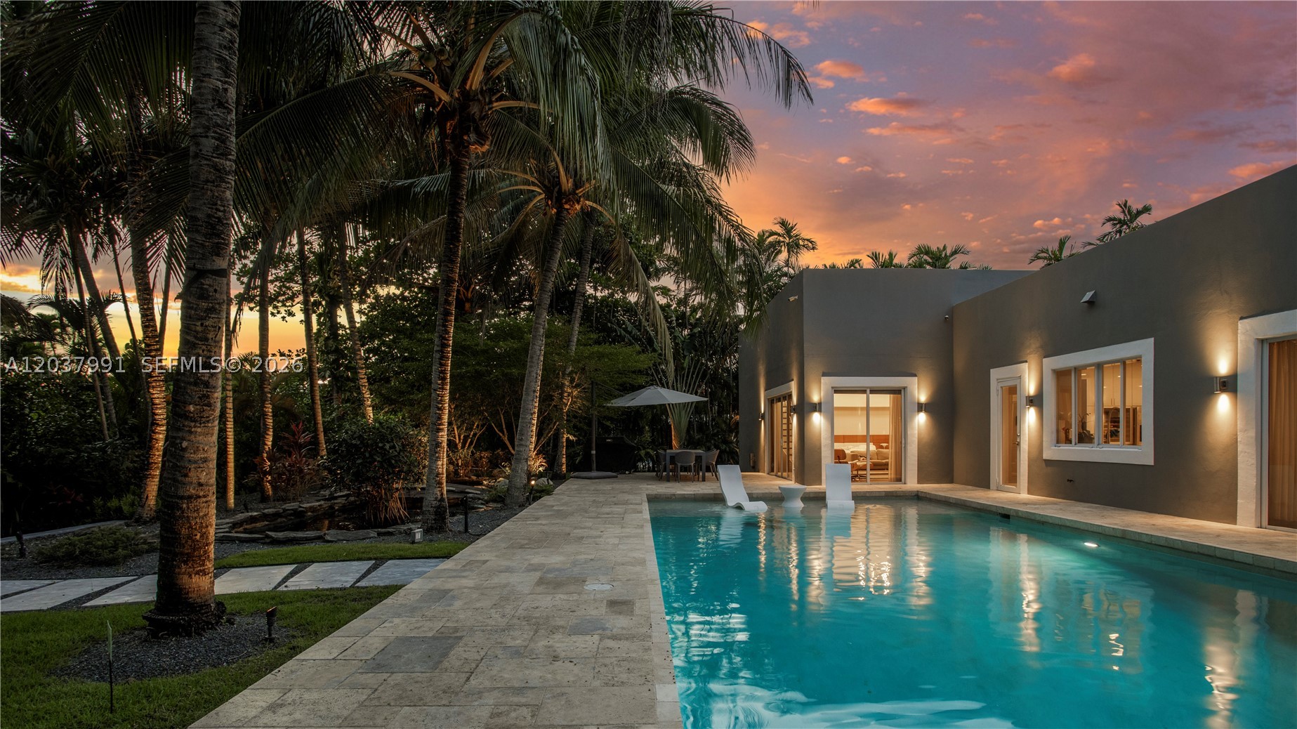 BISCAYNE PARK ESTATES - Residential