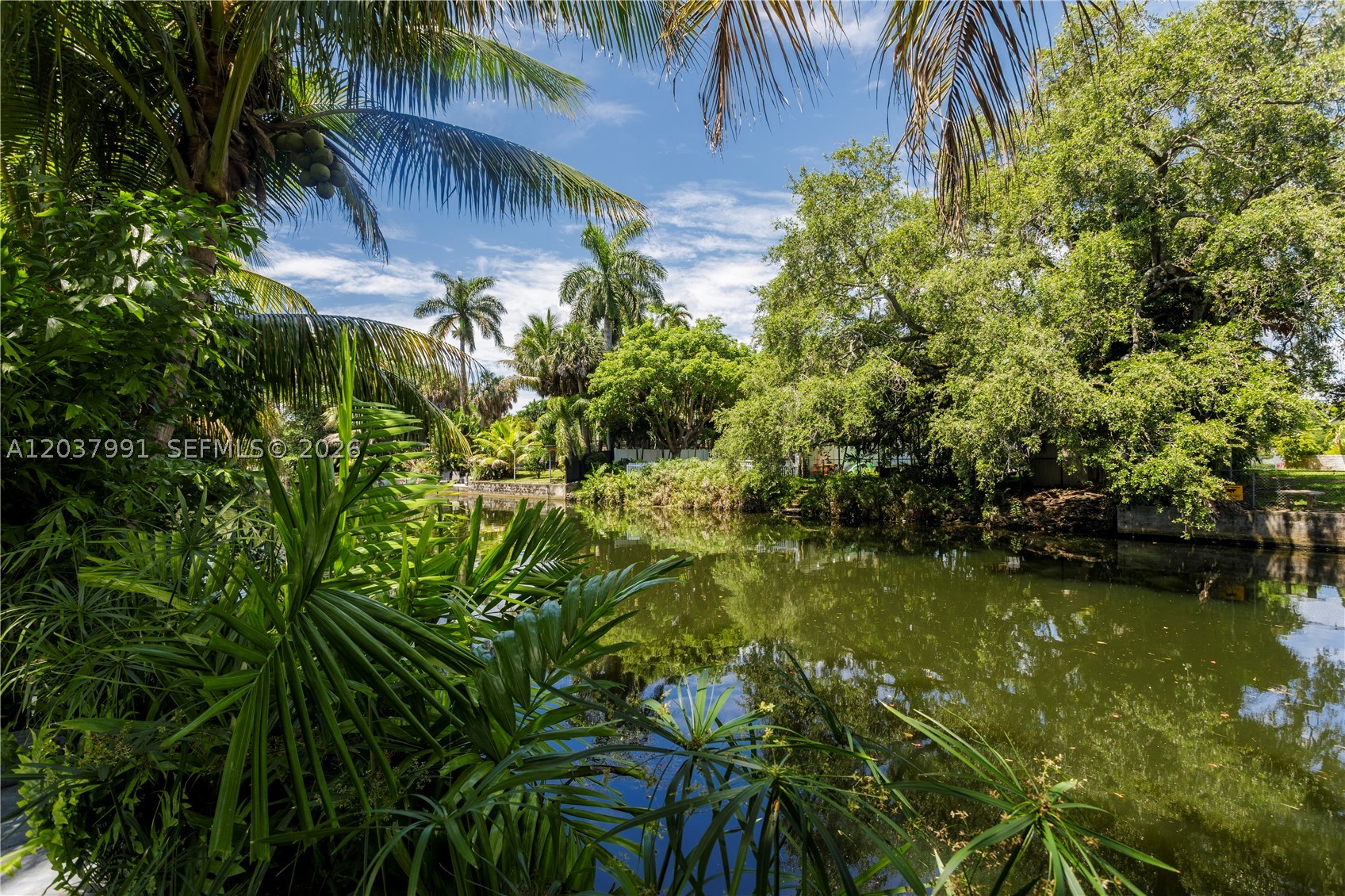 BISCAYNE PARK ESTATES - Residential
