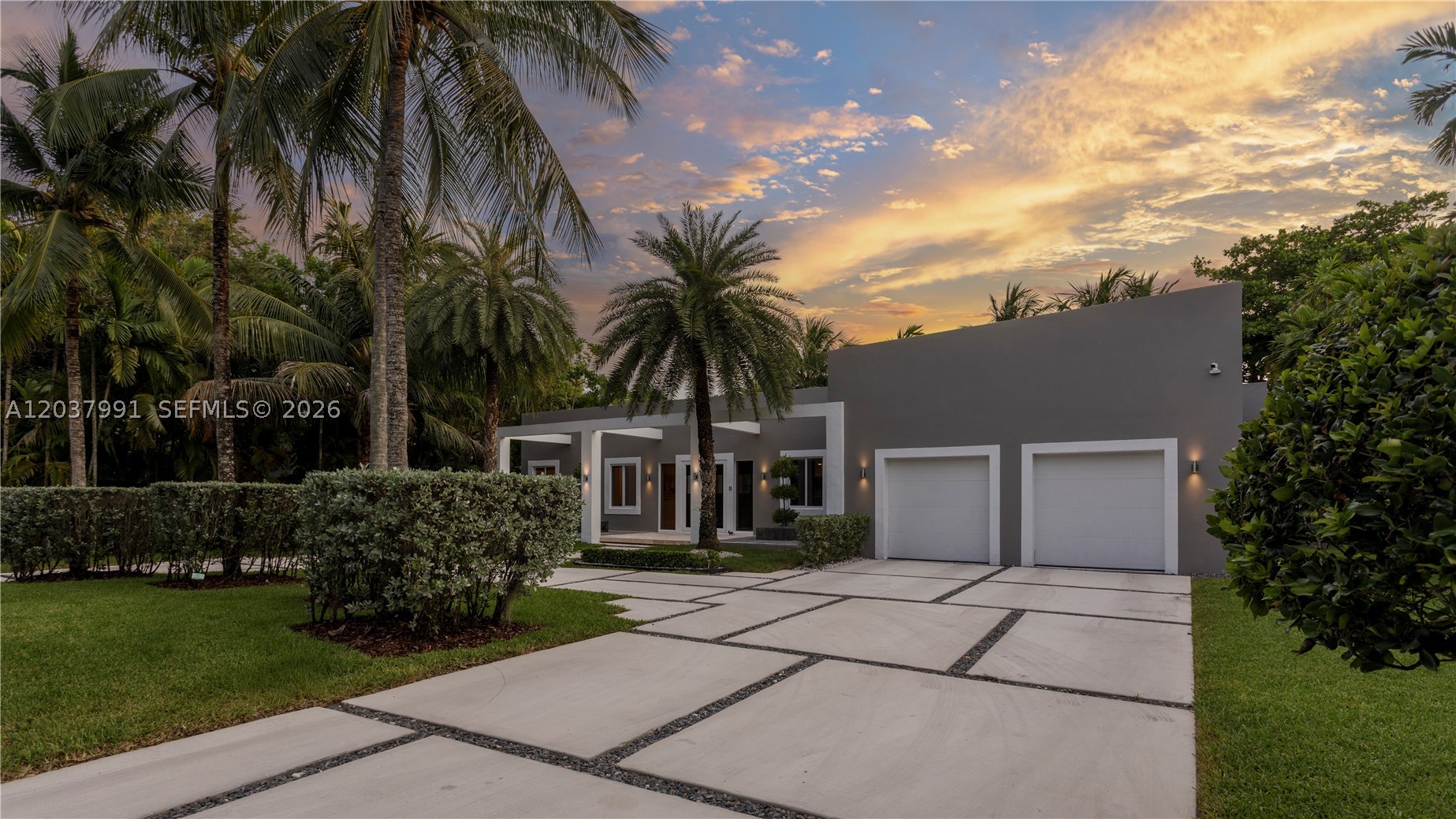 BISCAYNE PARK ESTATES - Residential