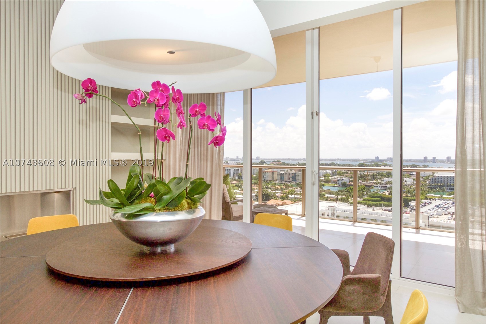 Spectacular Oceanfront residence with breathtaking, unobstructed views of the Atlantic Ocean, intracostal and city skyline.
Immaculate 3 bedrooms, 3 1/2 bathrooms flow through residence with marble flooring and high end appliances.
Enjoy the St. Regis luxury lifestyle and all the exclusive amenities at this magnificent Bal Harbour Residence.Professionally decorated and tastefully designed. Across from world renowned Bal Harbour Shops. Please see broker's remarks for availability.