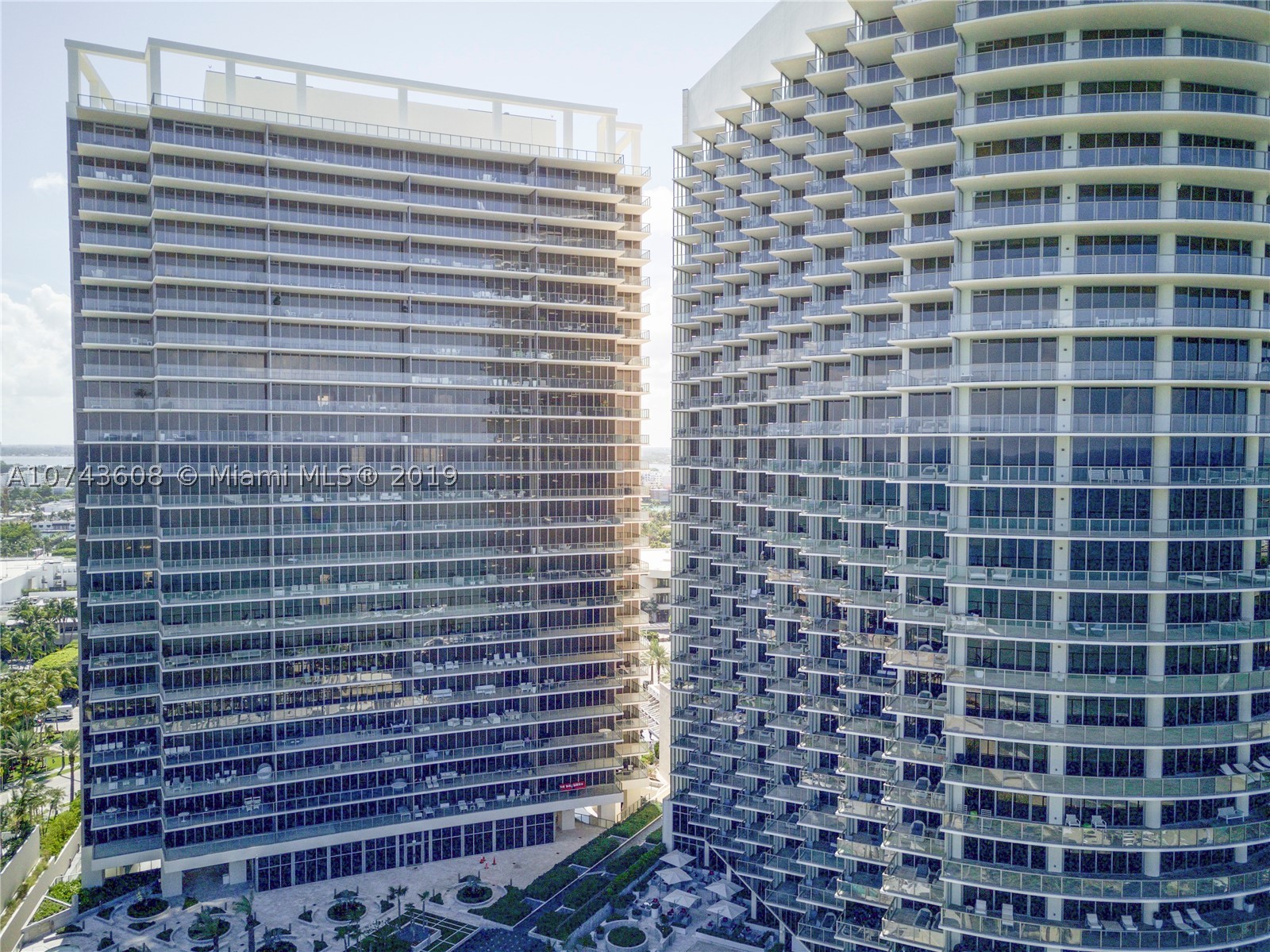 St. Regis Bal Harbour - Residential