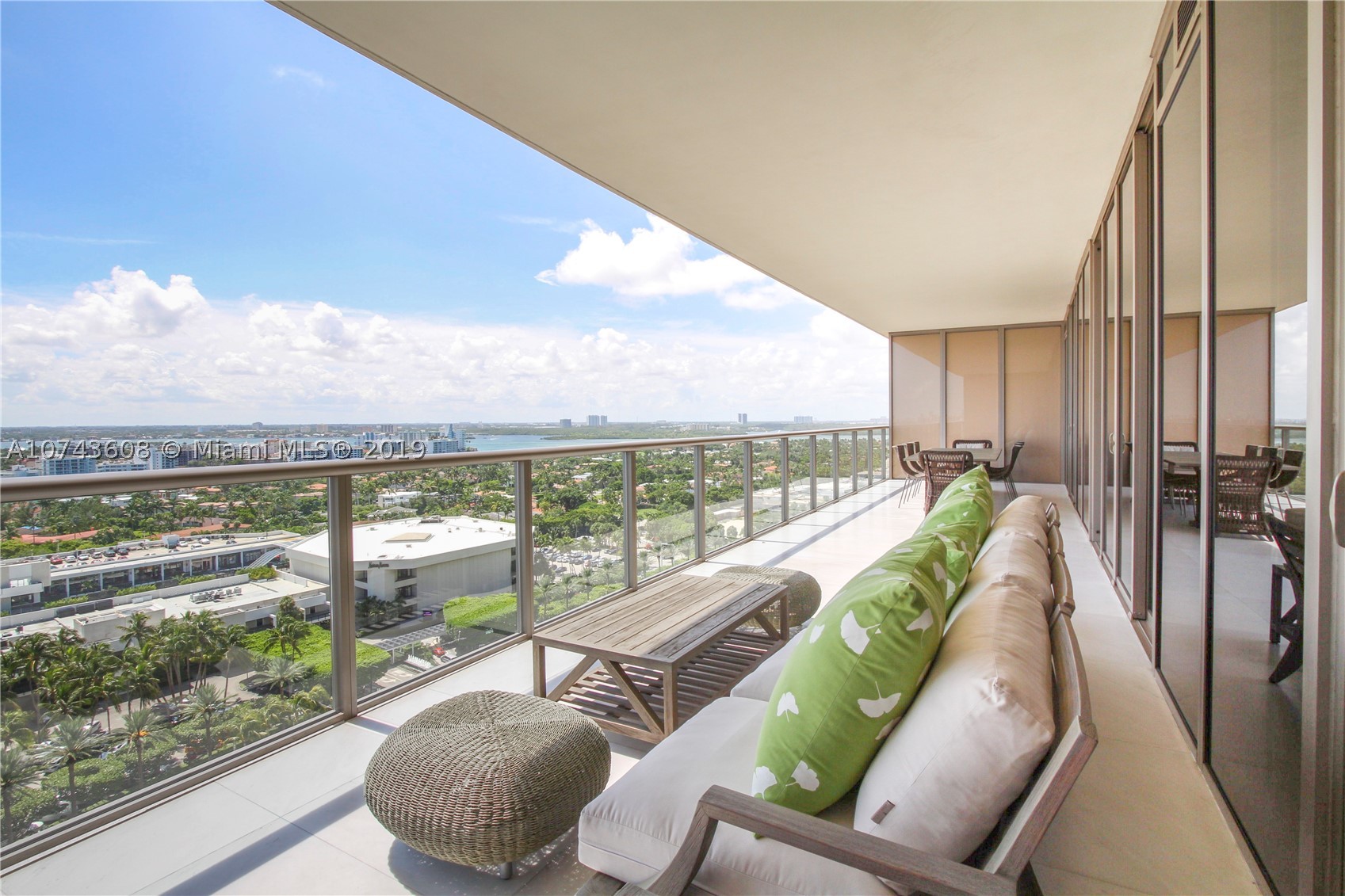 St. Regis Bal Harbour - Residential