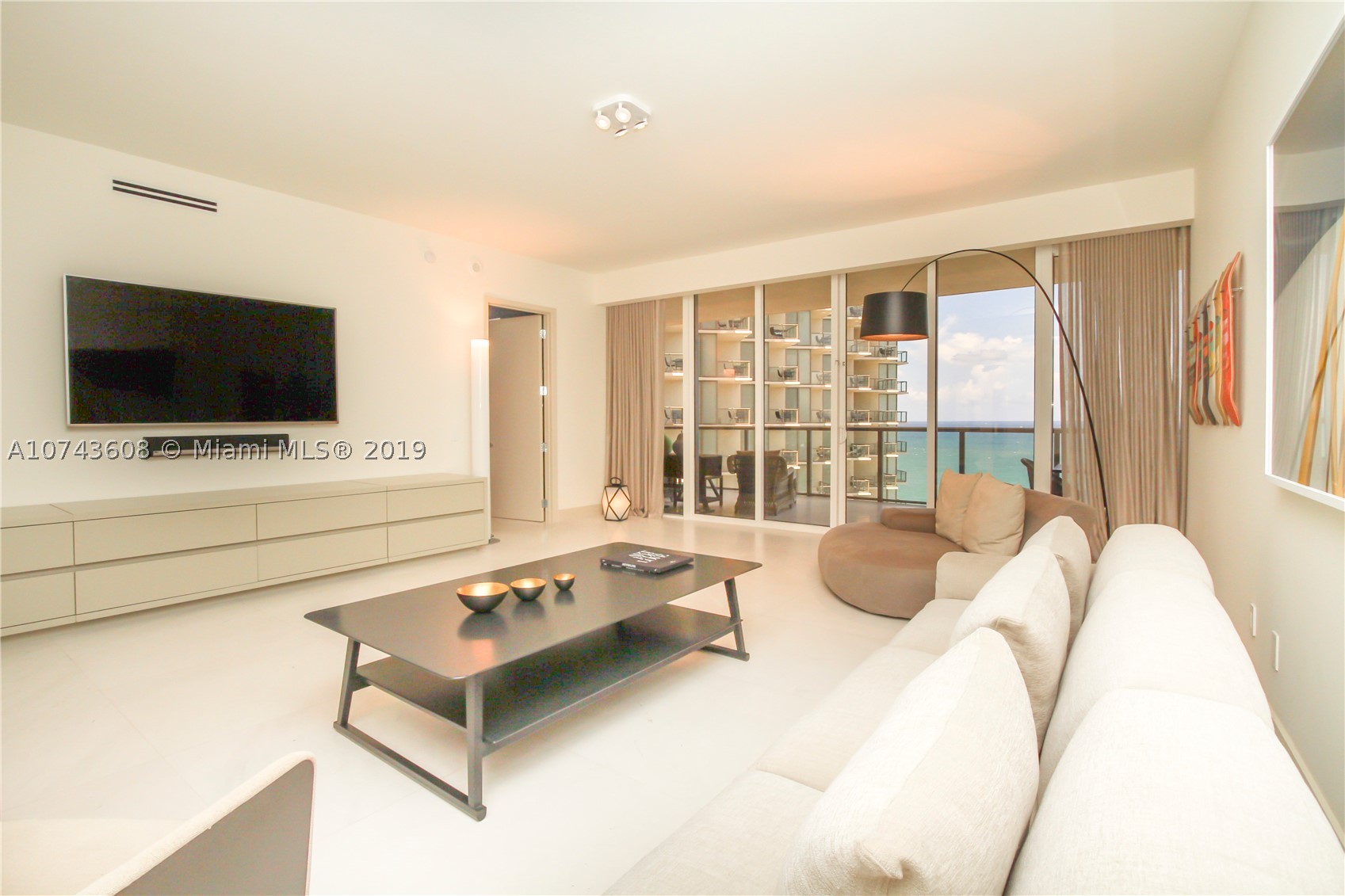 St. Regis Bal Harbour - Residential