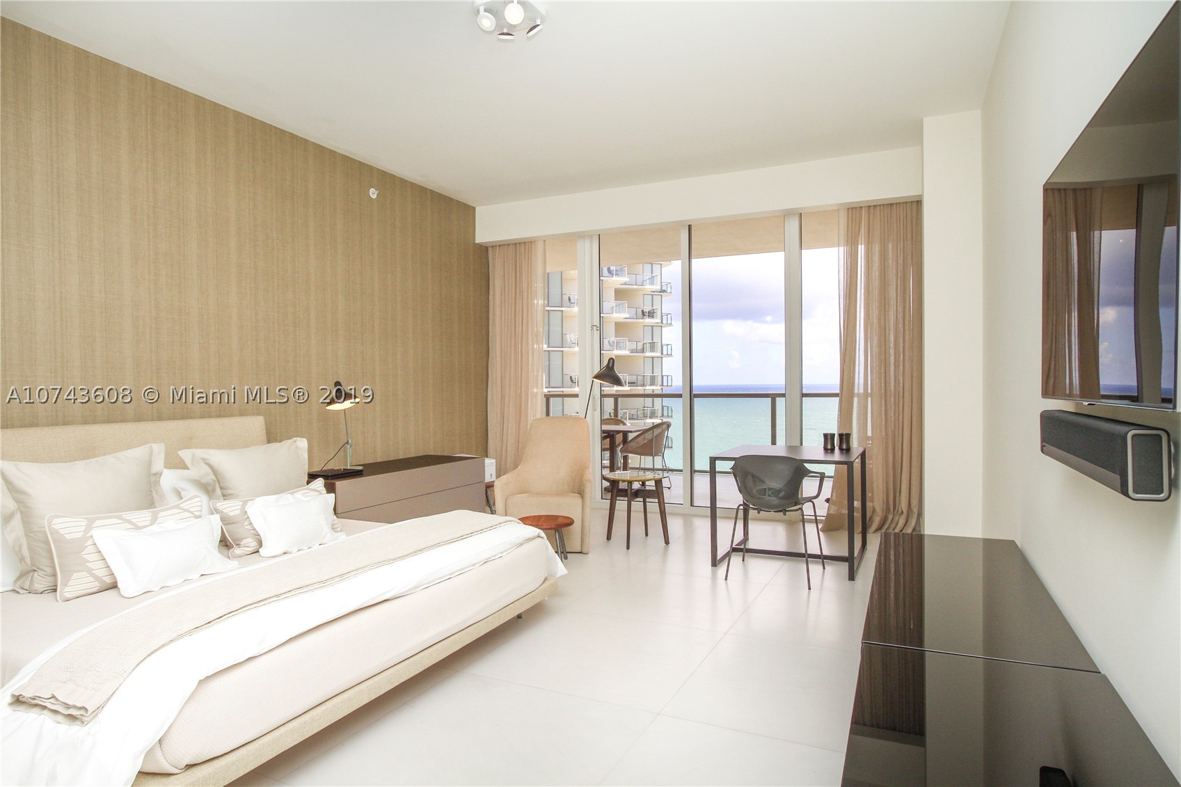 St. Regis Bal Harbour - Residential