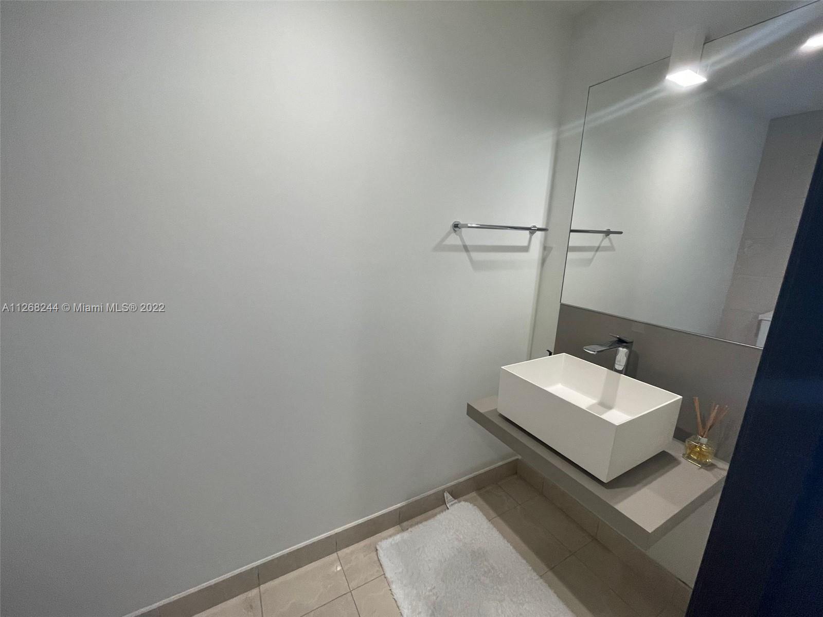 BRICKELL FLATIRON CONDO - Residential Lease