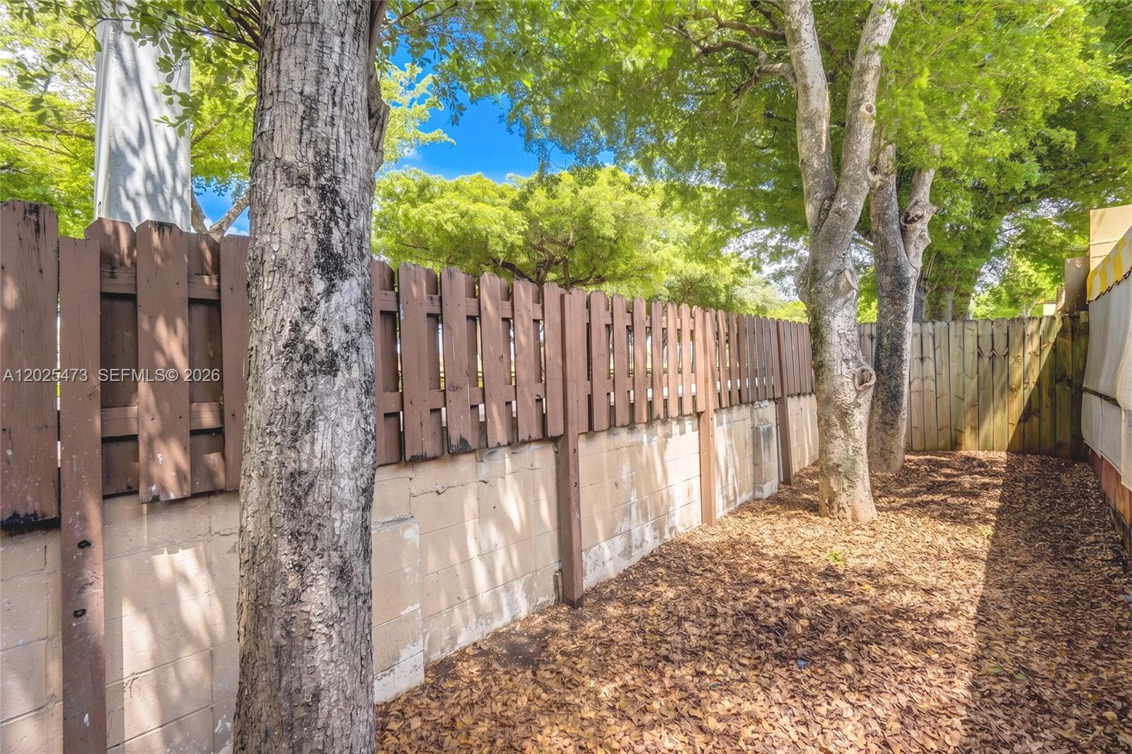 MIAMI LAKES LOCH LOMOND E - Residential