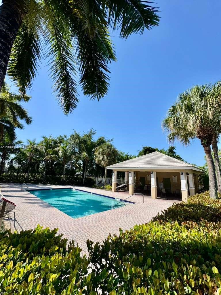 PARK PLACE AT PLANTATION - Residential