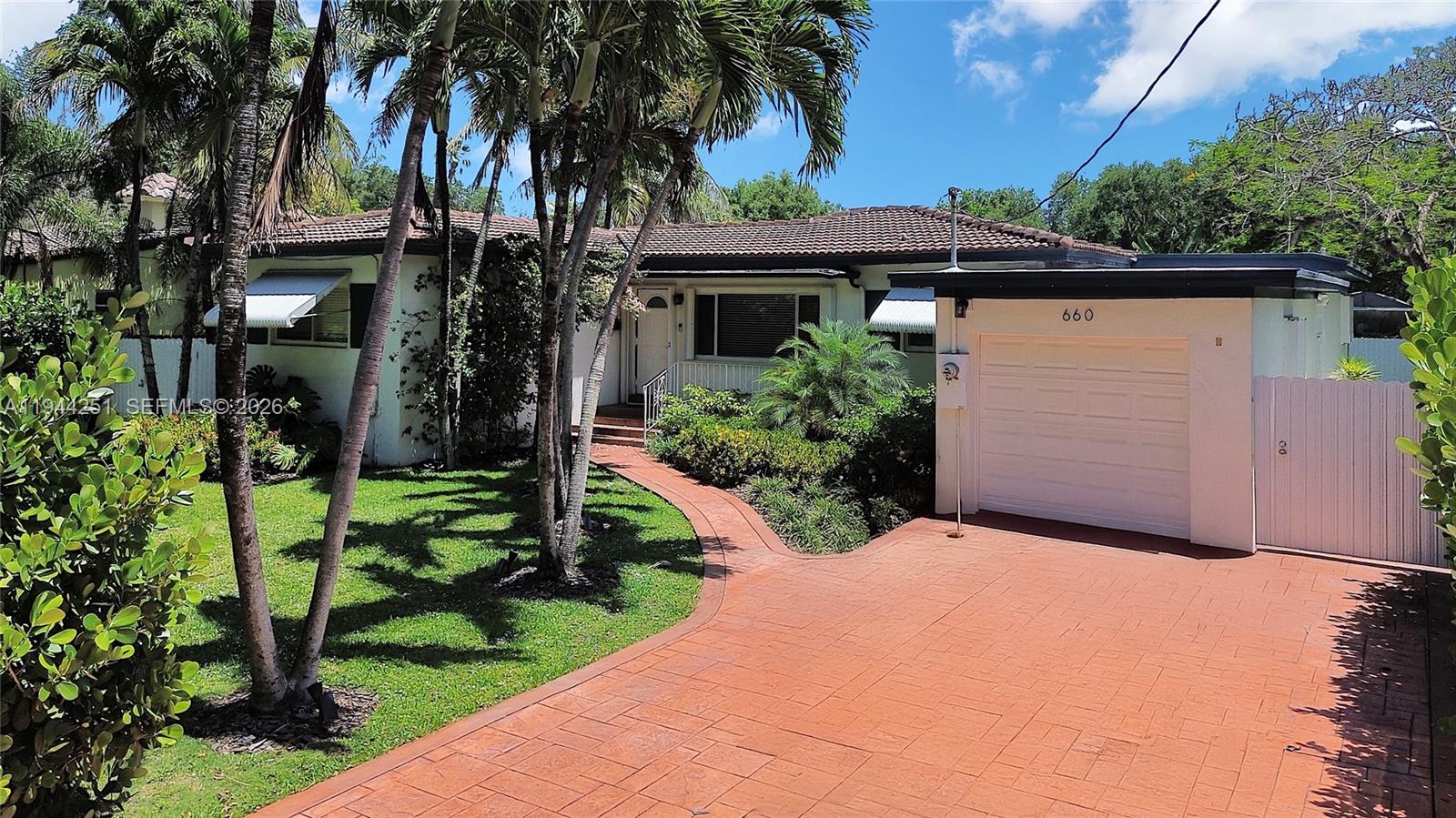 GRIFFING BISCAYNE PARK ES - Residential