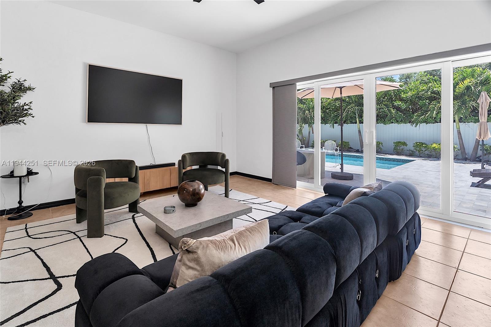 GRIFFING BISCAYNE PARK ES - Residential