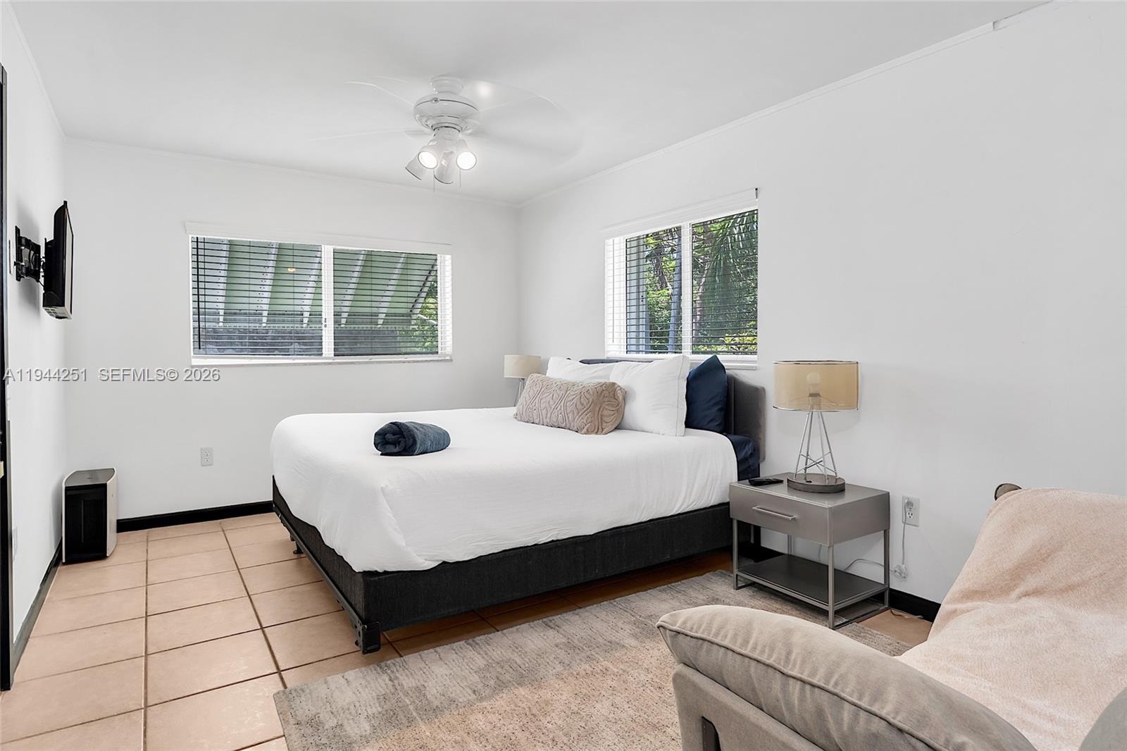 GRIFFING BISCAYNE PARK ES - Residential