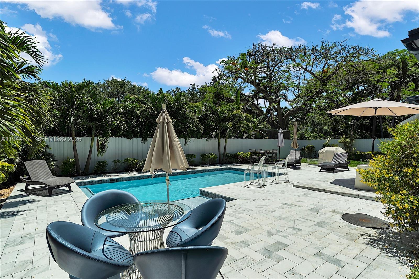 GRIFFING BISCAYNE PARK ES - Residential