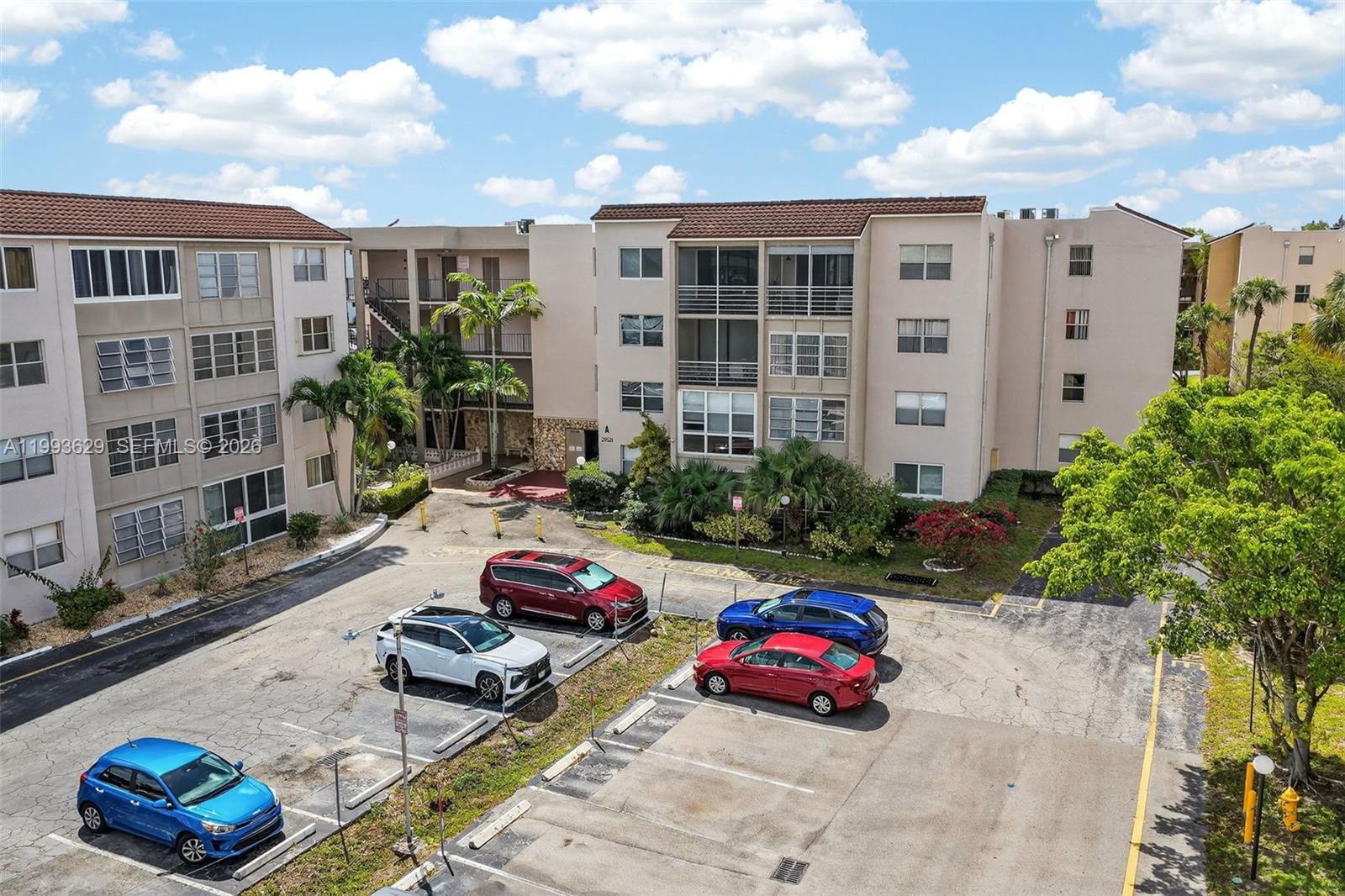 SOMERSET NO 1 CONDO - Residential