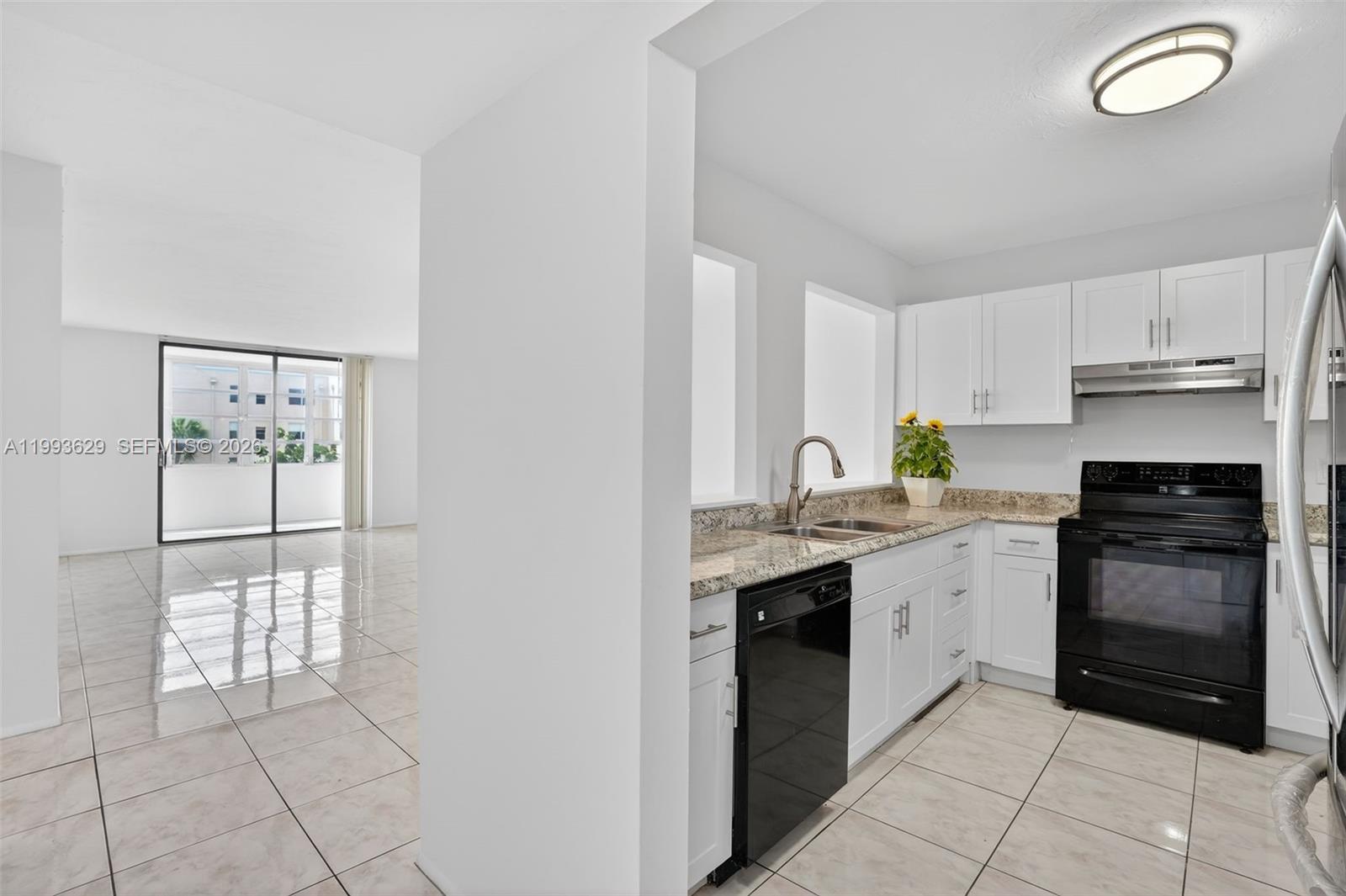 SOMERSET NO 1 CONDO - Residential